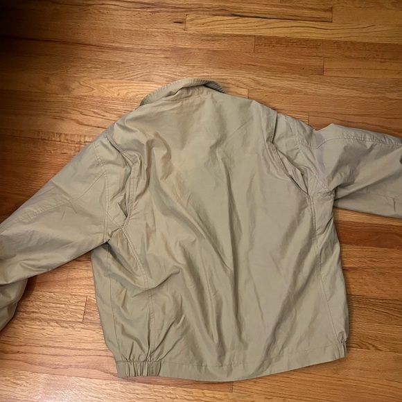 jacket - Picture 3 of 3